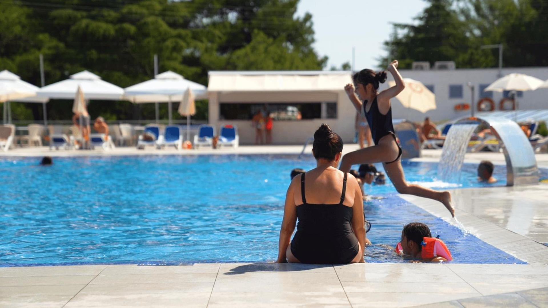 Easyatent Camping Porto Sole 弗尔萨尔 外观 照片